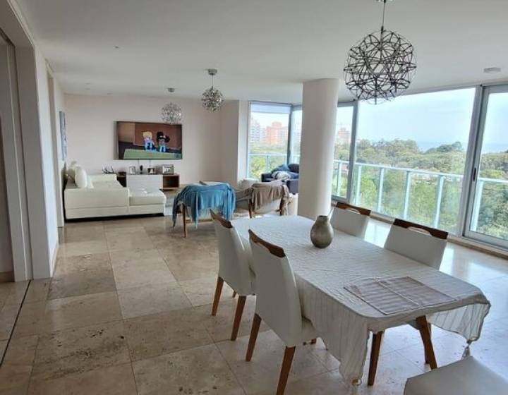 venta apartamento 3 dormitorios 4 ba&ntilde;os
