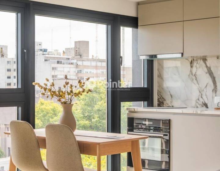 APARTAMENTOS DE LUJO EN EL CORAZON DEL CENTRO DE MONTEVIDEO