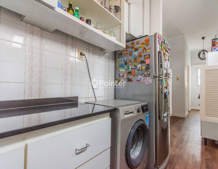 Venta apartamento de 2 dormitorios a pocos metros del Parque Batlle (2do piso por escalera)