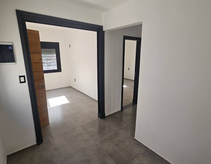 Oportunidad de Inversi&oacute;n Estrat&eacute;gica: Complejo de 5 Apartamentos Totalmente Renovados
Inversi&oacute;n Seg...