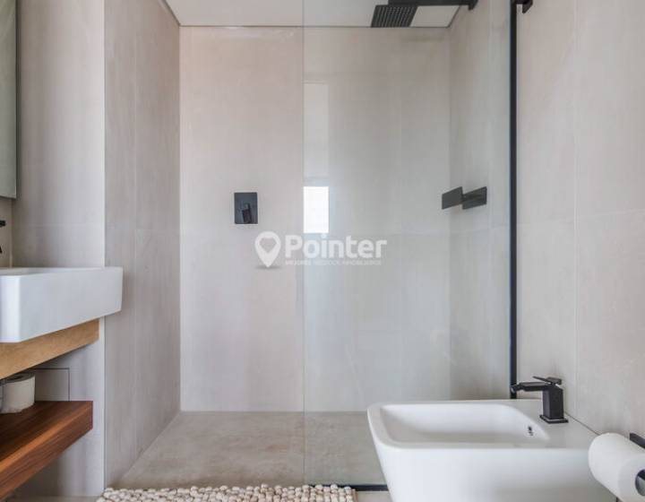 Estudio con dormitorio semi definido. BRUSCO by IXOU