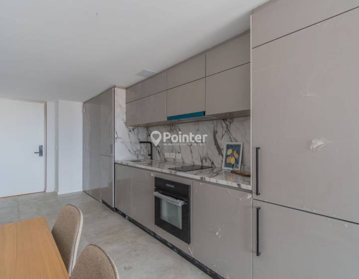 Estudio con dormitorio semi definido. BRUSCO by IXOU