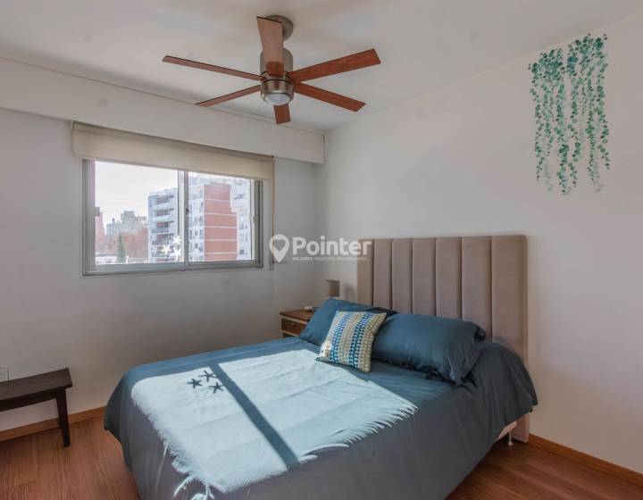Venta apartamento 2 dormitorios + escritorio (o 3 dormitorios) y balc&oacute;n al frente - Pocitos