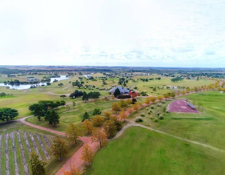 Carmelo Golf-Venta de lotes en barrio privado residencial
