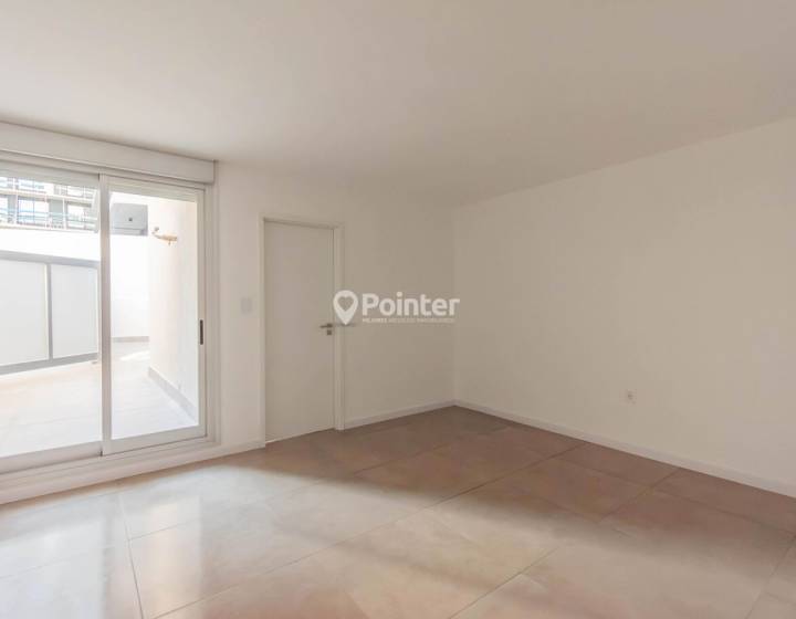 Alquiler 1 dormitorio primer piso con patio en Palermo