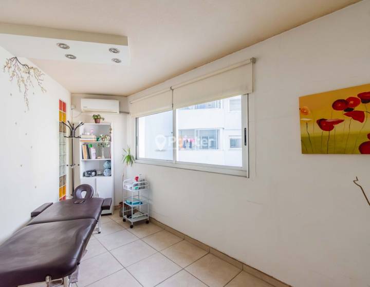 Venta Oficina en Tres Cruces