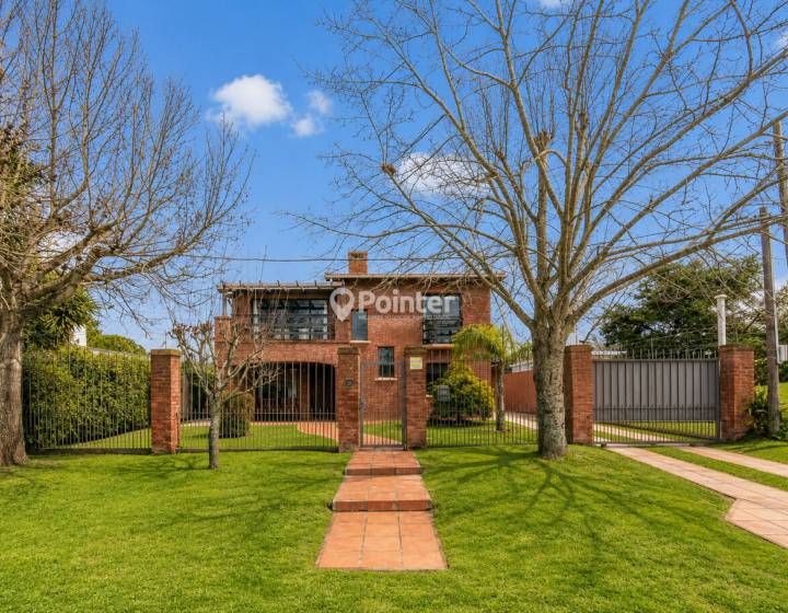 Casa en Atlantida Sur 4 dormitorios