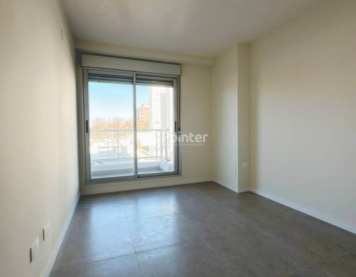 APARTAMENTO DE 1 DORMITORIO EN ALQUILER CON GARAJE &ndash; CENTRO &ndash; CORDON
