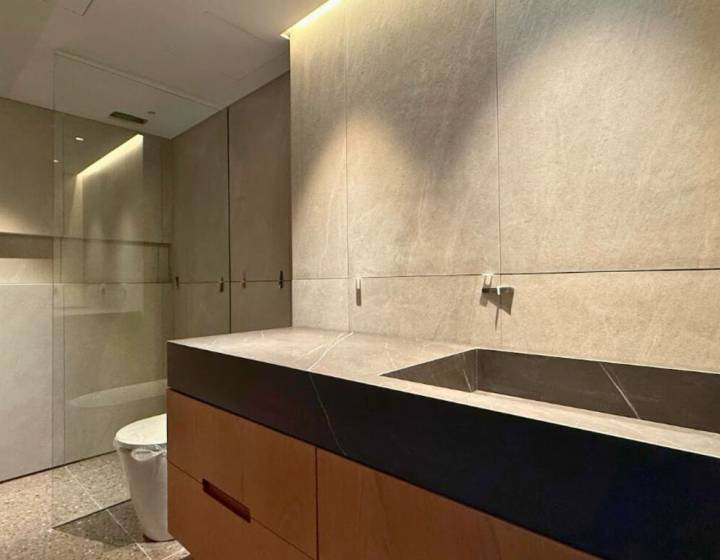 Exclusivo Apartamento de 2 Dormitorios sobre Rambla Punta Carretas| 127 m&sup2;