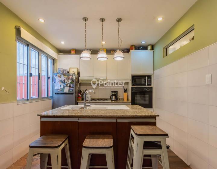 Casa de 3 dormitorios en Aguada &ndash; Amplios espacios y patio exclusivo