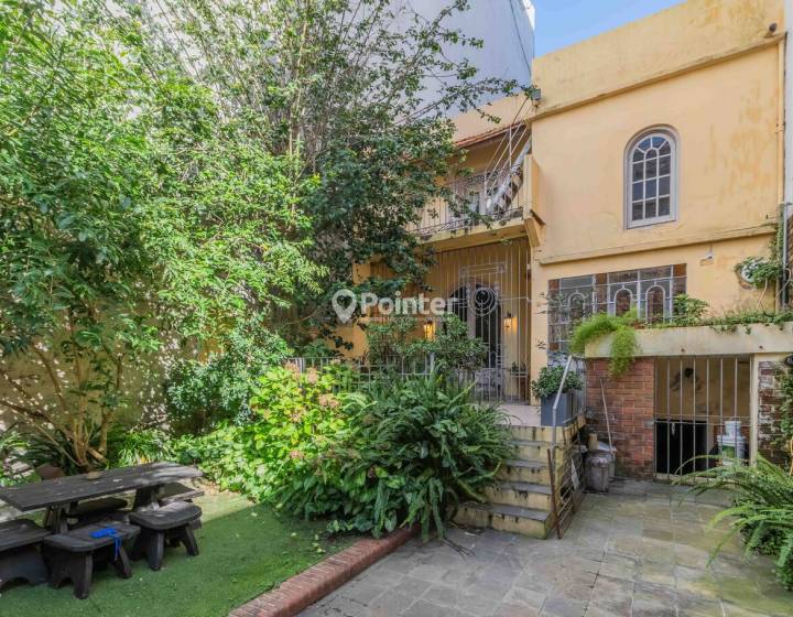 VENTA CASA POCITOS PADRON UNICO 4 DORMITORIOS 3 BA&Ntilde;OS