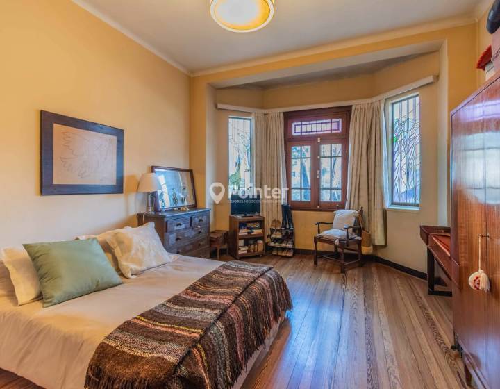 VENTA CASA POCITOS PADRON UNICO 4 DORMITORIOS 3 BA&Ntilde;OS