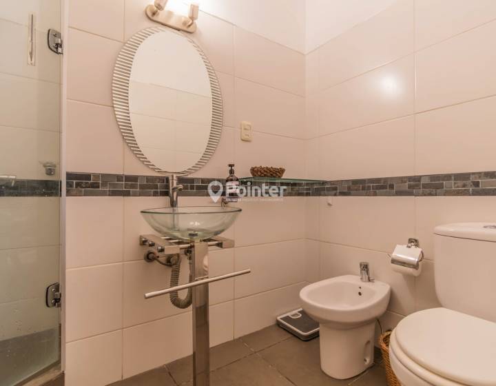 VENTA CASA POCITOS PADRON UNICO 4 DORMITORIOS 3 BA&Ntilde;OS