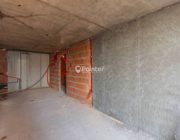Apartamento de 1 dormitorio con patio y garaje en Punta Gorda
