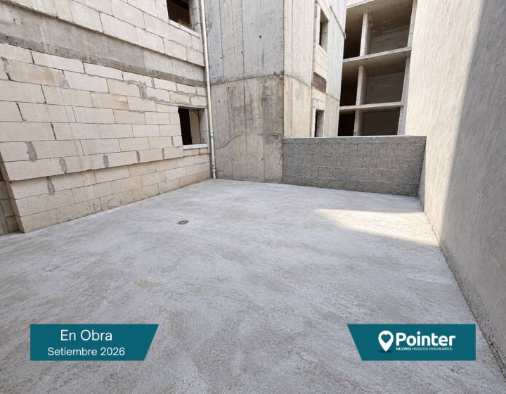 Apartamento de 1 dormitorio con patio y garaje en Punta Gorda
