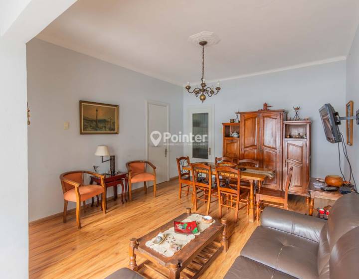 VENTA IMPORTANTE CASA EN TRES CRUCES IDEAL INVERSION O FAMILIA NUMEROSA