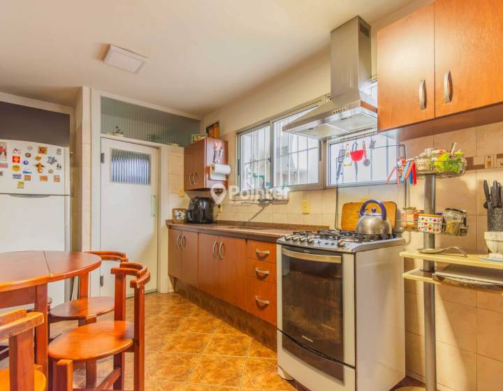 VENTA IMPORTANTE CASA EN TRES CRUCES IDEAL INVERSION O FAMILIA NUMEROSA