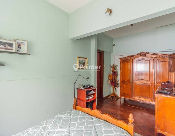 VENTA IMPORTANTE CASA EN TRES CRUCES IDEAL INVERSION O FAMILIA NUMEROSA
