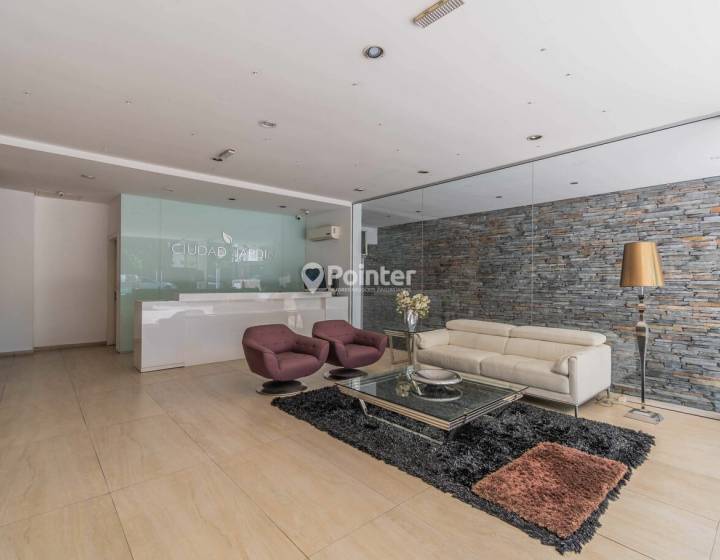 Venta Apartamento en Pocitos de 2 Dormitorios, 2 ba&ntilde;os, Balc&oacute;n y Garaje doble