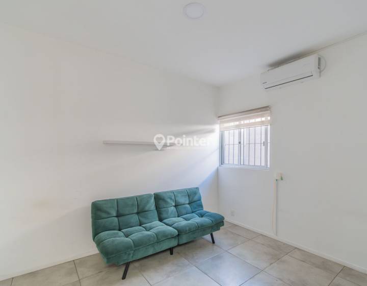Apartamento de 1 Dormitorio + Escritorio en planta baja.