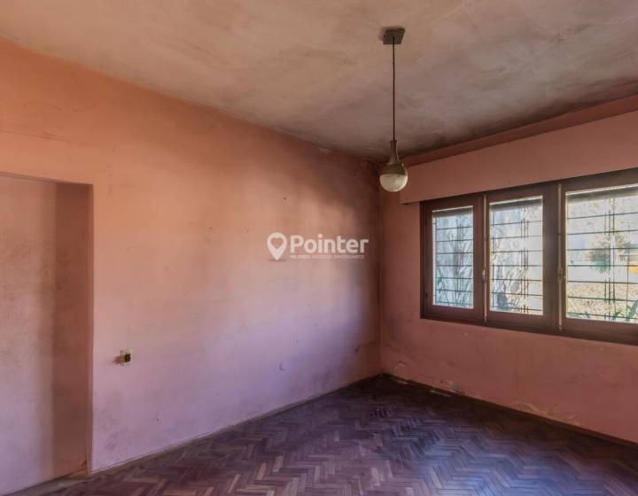 VENTA EN LAS ACACIAS DE CASA Y APARTAMENTO EN UN MISMO PADR&Oacute;N, A RECICLAR