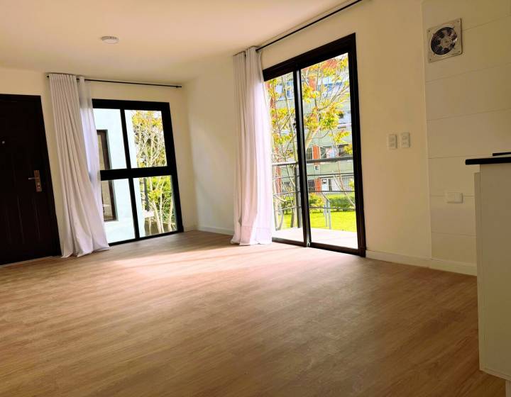 Alquiler anual apartamento a estrenar 1 dormitorio con cochera Maldonado