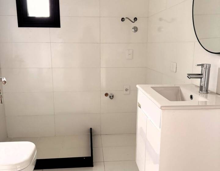 Alquiler anual apartamento a estrenar 1 dormitorio con cochera Maldonado