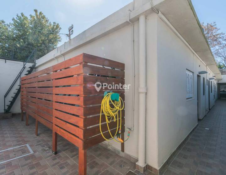 OPORTUNIDAD INVERSOR, 2 Apartamentos en Complejo en Planta Baja - entre Pocitos Buceo Parque Batlle