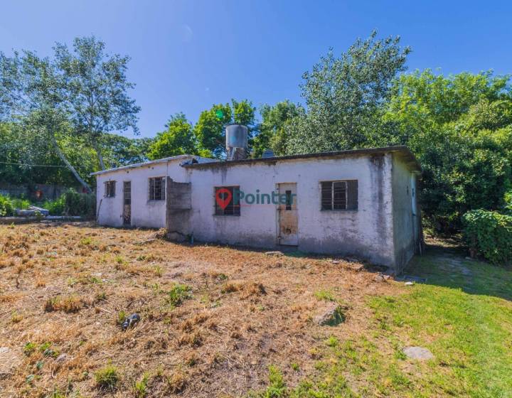Venta Terreno con 8 apartamentos a reciclar en Don Bosco