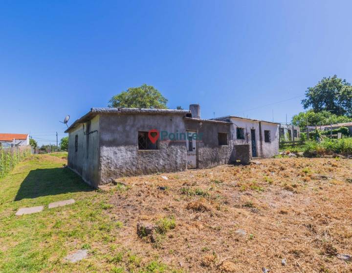 Venta Terreno con 8 apartamentos a reciclar en Don Bosco