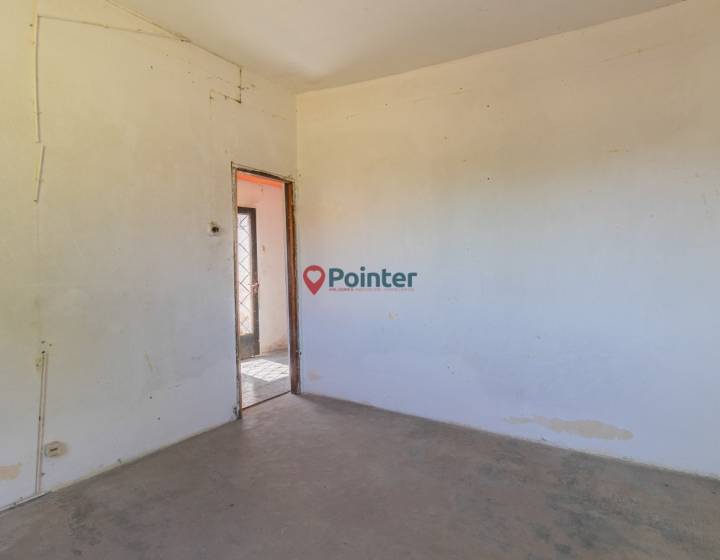 Venta Terreno con 8 apartamentos a reciclar en Don Bosco