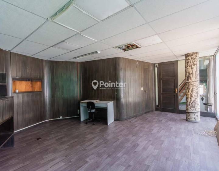 Venta de local comercial con renta del 7%