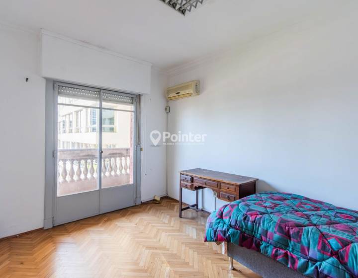 Venta apartamento de 3 dormitorios en Ciudad Vieja