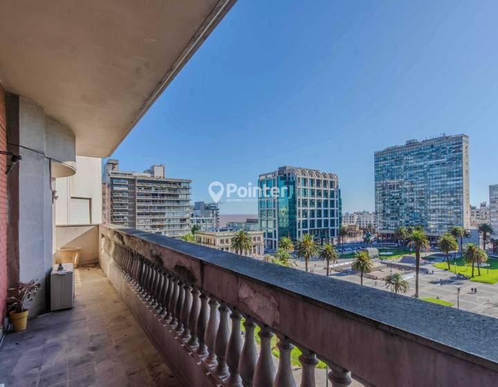 Venta apartamento de 3 dormitorios en Ciudad Vieja