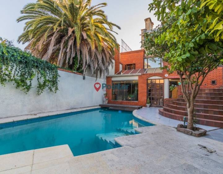Espectacular Casa En Pocitos, 5 Dormitorios,6 Ba&ntilde;os,parrillero Y Piscina