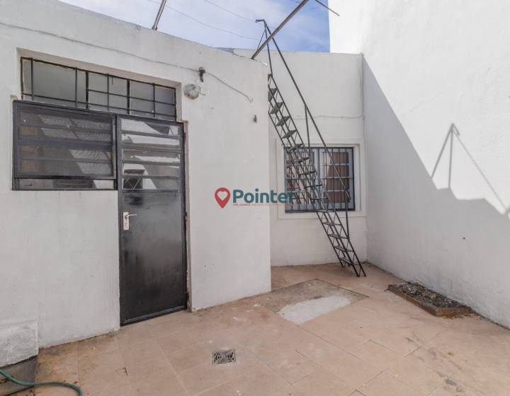 Venta Casa de dos dormitorios en el limite de Prado/Capurro