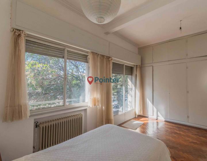 SE VENDE HERMOSA CASA BARRIO PRADO