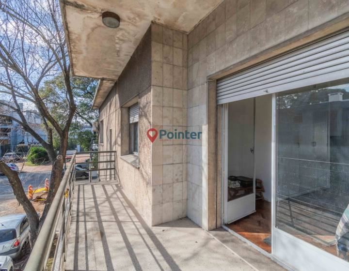 SE VENDE HERMOSA CASA BARRIO PRADO