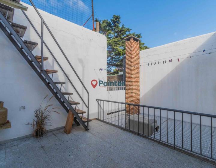 SE VENDE HERMOSA CASA BARRIO PRADO
