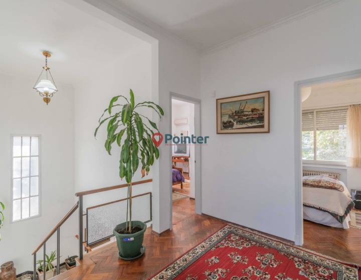 SE VENDE HERMOSA CASA BARRIO PRADO