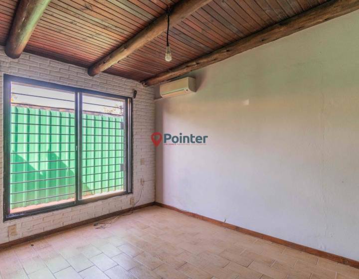 SE VENDE MAGNIFICA CASA EN LOMAS DE SOLYMAR