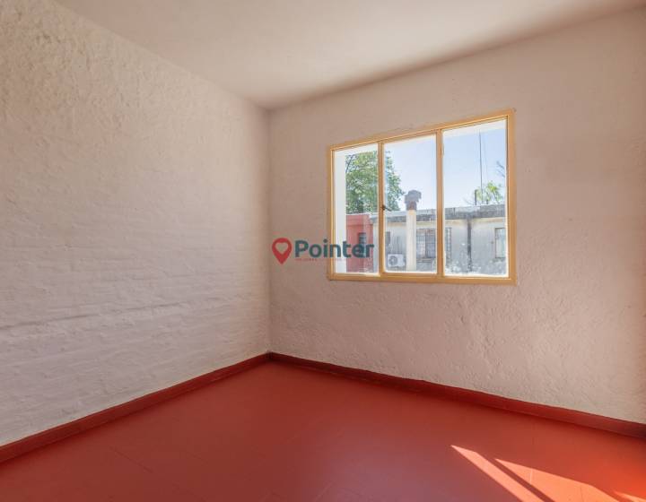Gran oportunidad - Vivienda totalmente reciclada.

Ideal para vivir o inversi&oacute;n ya que tiene muy b...
