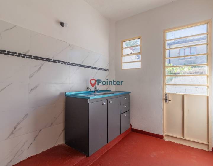 Gran oportunidad - Vivienda totalmente reciclada.

Ideal para vivir o inversi&oacute;n ya que tiene muy b...