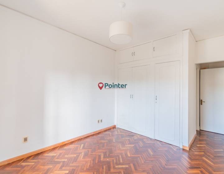 Alquilo apartamento de 2 dormitorios + escritorio, garaje y box, Rambla de Punta Carretas