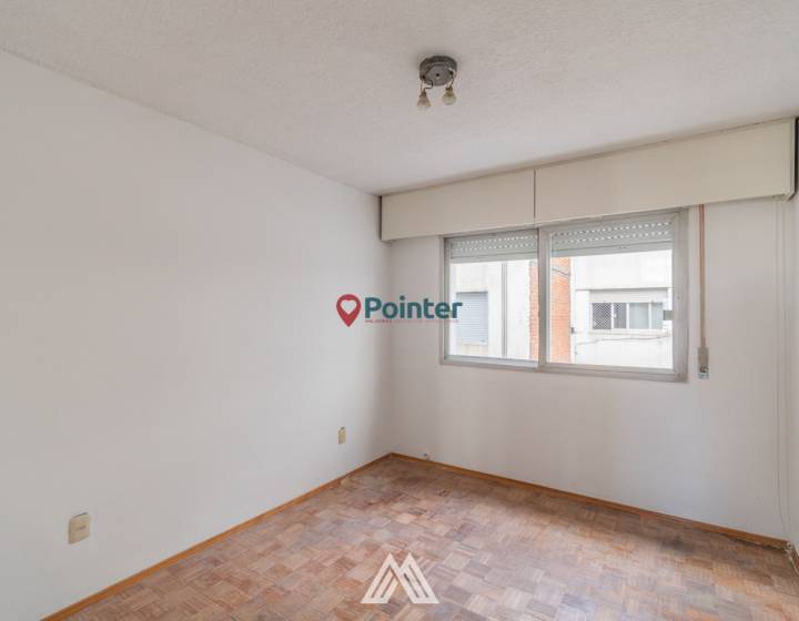 Vendo apartamento de 2 dormitorios y 2 ba&ntilde;os, garaje fijo, Pocitos