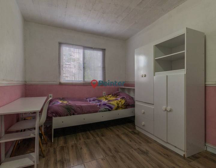 Hermosa Casa de 4 Dormitorios en Ituzaing&oacute;