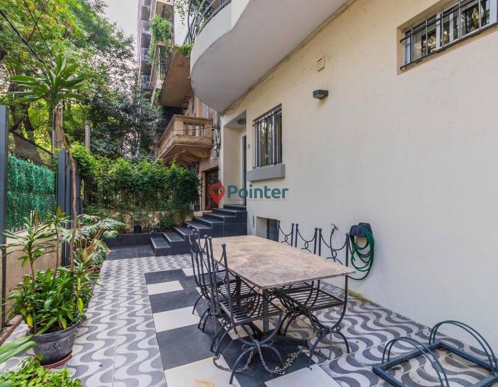 Apartamento 2 dormitorios con Gran Patio Trouville punta carretas