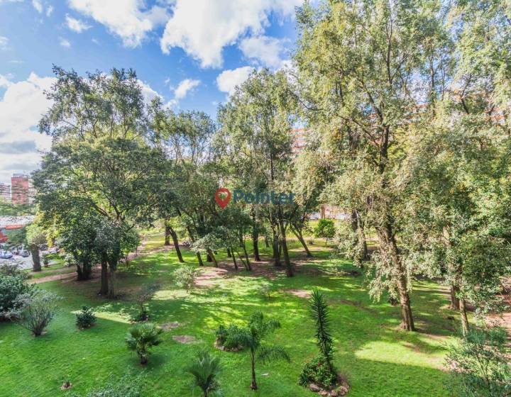 Alquiler apartamento 4 dormitorios en la mejor torre de Parque Posadas - Prado