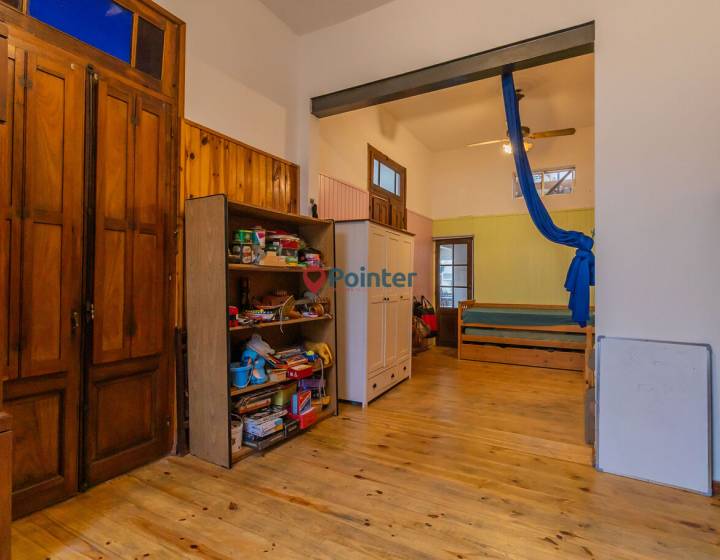 Casa Padr&oacute;n &Uacute;nico 3 a 4 Dormitorios en Mac Eachen y Rivera, Pocitos