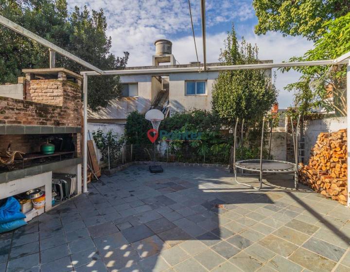 Casa Padr&oacute;n &Uacute;nico 3 a 4 Dormitorios en Mac Eachen y Rivera, Pocitos